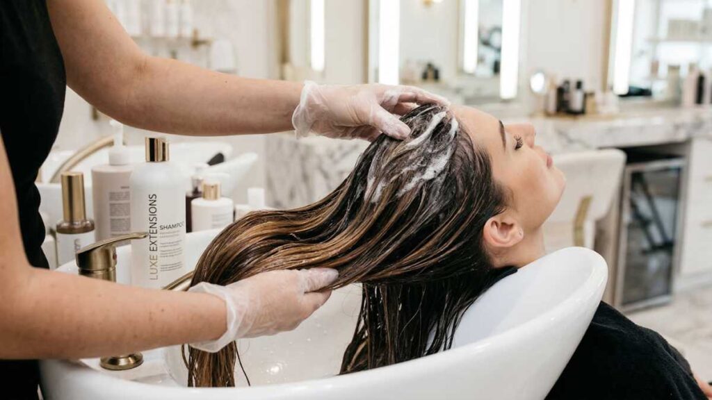 The Correct Way to Use Hair Extension Shampoo